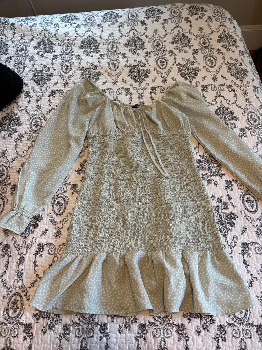 Express Green Polka Dot Long Sleeve Dress